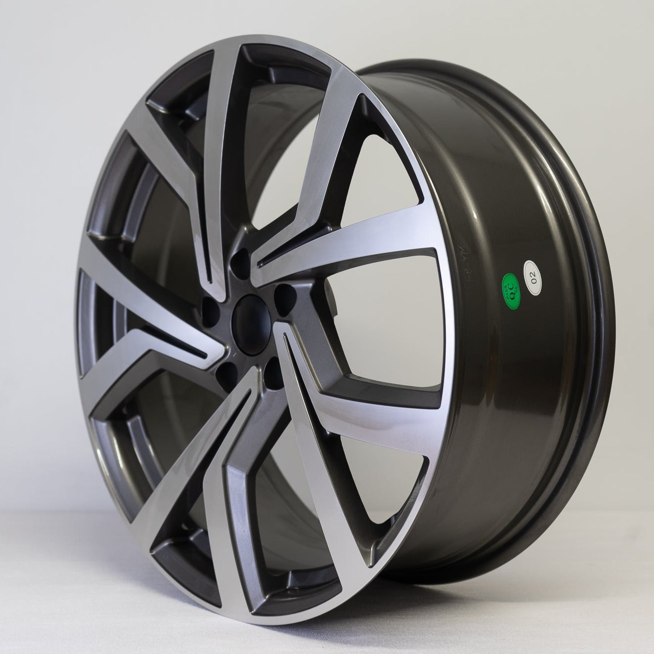 VW Golf Clubsport Style - 7.5x18 5x112 et45