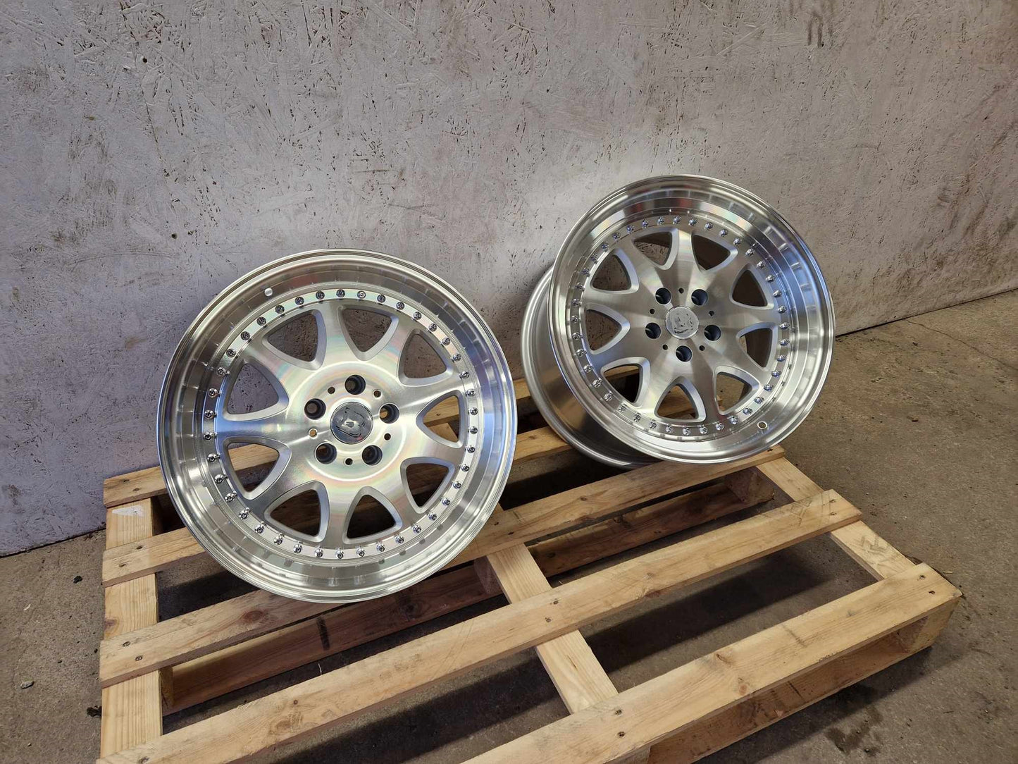 BR18 8.5X18, 5X112, ET35