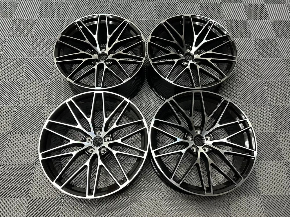 21" x4 New Porsche Macan Spyder Style Alloy Wheels Gloss Black Machined 9J 10J