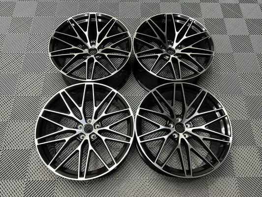 21" x4 New Porsche Macan Spyder Style Alloy Wheels Gloss Black Machined 9J 10J