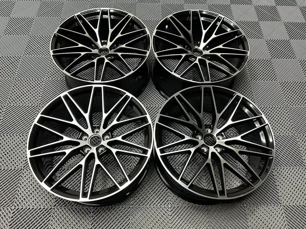 21" x4 New Porsche Macan Spyder Style Alloy Wheels Gloss Black Machined 9J 10J